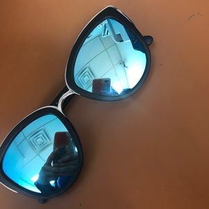 Cateye Quay sunglasses